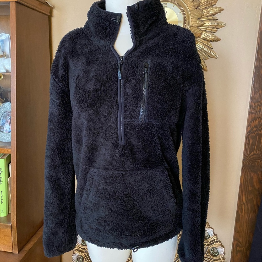 Victoria’s Secret PINK fuzzy sweater